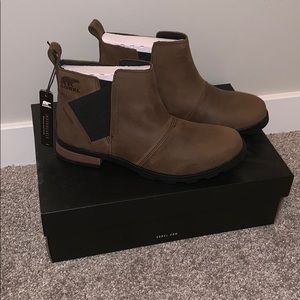 Emelie Chelsea Sorel Waterproof Bootie Size 7.5